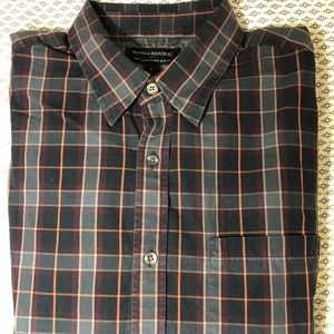 Banana Republic Slim Fit Shirt (L)